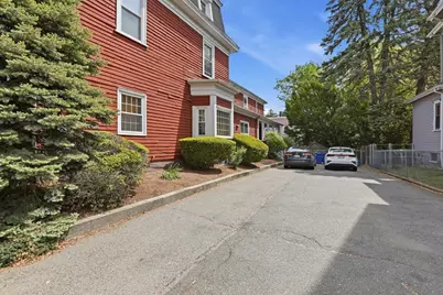 29-31 Sprague St, Malden, MA 02148 - Photo 5