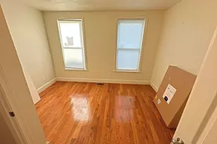130 W 8th St, Boston, MA 02127 - Photo 7