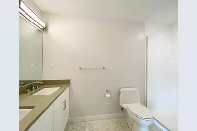 1650 Commonwealth Ave #404, Boston, MA 02135 - Photo 17