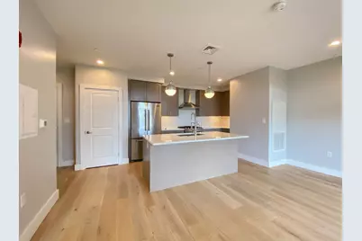 1650 Commonwealth Ave #404, Boston, MA 02135 - Photo 5