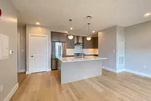1650 Commonwealth Ave, Boston, MA 02135 - Photo 5