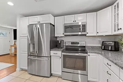 6 Oakland Ave, Tewksbury, MA 01876 - Photo 19