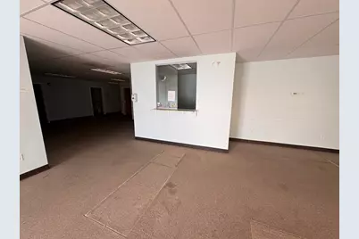 2343 Purchase Street #2, New Bedford, MA 02746 - Photo 3