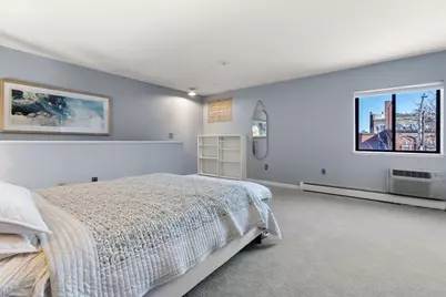 9 Barton Sq #201, Salem, MA 01970 - Photo 17