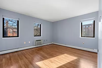 9 Barton Sq #201, Salem, MA 01970 - Photo 9