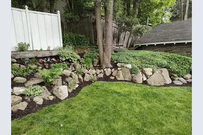20 Drexel St, Worcester, MA 01602 - Photo 15