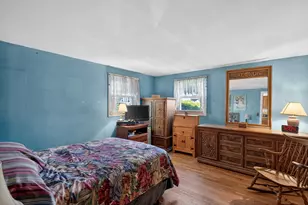 22 Myrtle Ave, Acushnet, MA 02743 - Photo 19