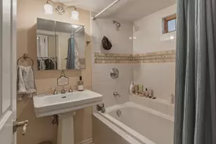 125 Pembroke, Boston, MA 02118 - Photo 15