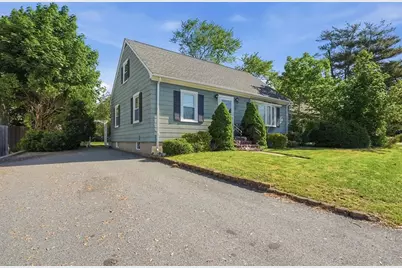 6 Guillotte Street, Acushnet, MA 02743 - Photo 3