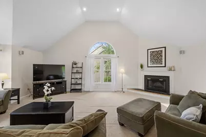12 Olde Taverne Lane, Amesbury, MA 01913 - Photo 5