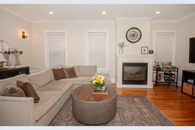 2 Burnham Pl #2, Boston, MA 02127 - Photo 3