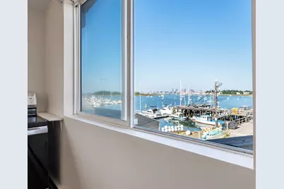585 Shirley St #1, Winthrop, MA 02152 - Photo 7