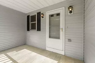 16 Patricia Dr, Oxford, MA 01537 - Photo 3