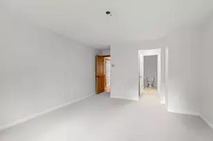 16 Patricia Dr, Oxford, MA 01537 - Photo 19