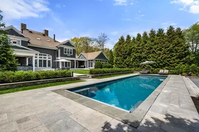 1722 Monument St, Concord, MA 01742 - Photo 5