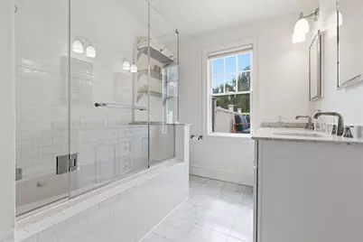 7 Mystic Street #2, Boston, MA 02129 - Photo 11