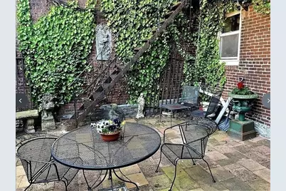 93 Endicott #2, Boston, MA 02113 - Photo 11