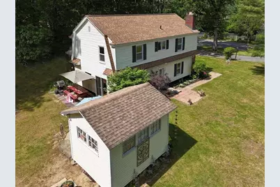 255 Lake St, Haverhill, MA 01832 - Photo 3