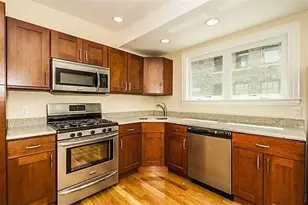18 Cottage Park Ave, Cambridge, MA 02140 - Photo 3