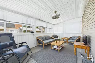 277 Tarkiln Hill Rd, New Bedford, MA 02745 - Photo 15