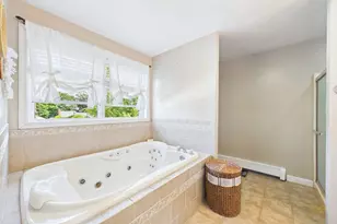 277 Tarkiln Hill Rd, New Bedford, MA 02745 - Photo 25