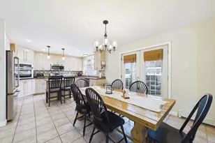 277 Tarkiln Hill Rd, New Bedford, MA 02745 - Photo 9