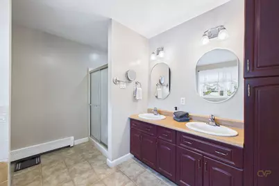 277 Tarkiln Hill Rd, New Bedford, MA 02745 - Photo 27
