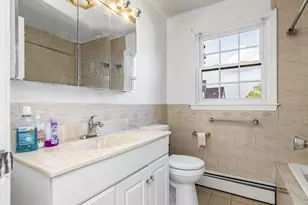 23 Hobson St, Lawrence, MA 01841 - Photo 13