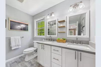 75 Erin Ct, New Bedford, MA 02745 - Photo 15