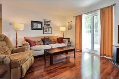 23 Jacqueline Rd #B, Waltham, MA 02452 - Photo 5