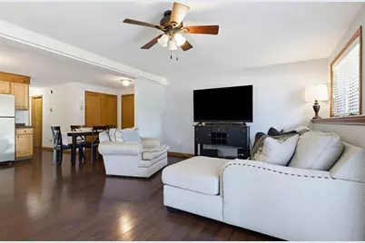 880 Landry Ave #1, North Attleboro, MA 02760 - Photo 7