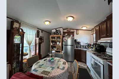96 Newbury #9B, Danvers, MA 01960 - Photo 3