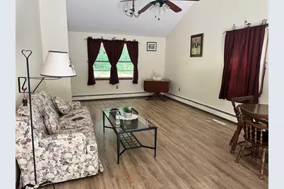 10 Pinecrest Rd #10, Uxbridge, MA 01569 - Photo 9