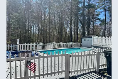 10 Pinecrest Rd #10, Uxbridge, MA 01569 - Photo 13