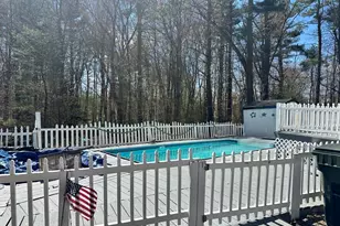 10 Pinecrest Rd, Uxbridge, MA 01569 - Photo 13