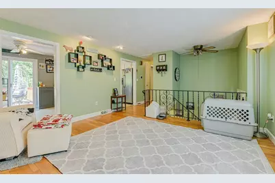 11 Topliff St, Billerica, MA 01821 - Photo 7