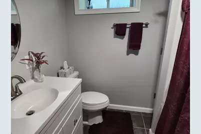 235 Chalmers St, Springfield, MA 01118 - Photo 29