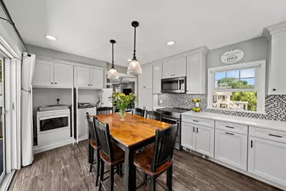 25 Franklin St, Woburn, MA 01801 - Photo 21