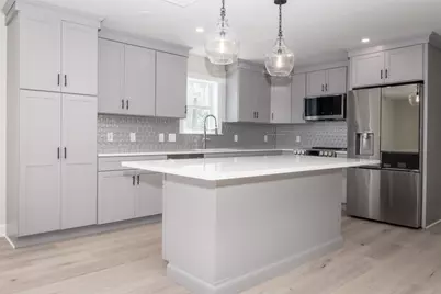 36 Floyd St, Revere, MA 02151 - Photo 11