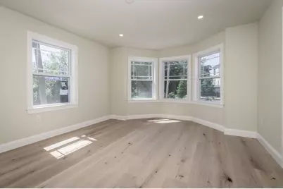 36 Floyd St, Revere, MA 02151 - Photo 5