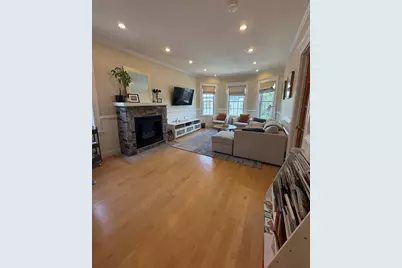 31 Mt Vernon St #3, Boston, MA 02125 - Photo 5