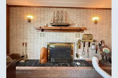 20 Indian Point Rd, Webster, MA 01570 - Photo 5