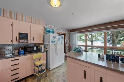 20 Indian Point Rd, Webster, MA 01570 - Photo 11