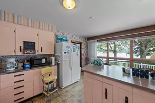 20 Indian Point Rd, Webster, MA 01570 - Photo 11