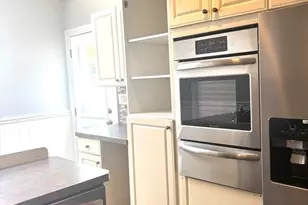 20 Lower E St, Dedham, MA 02026 - Photo 3