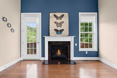 1 Avebury #31, Marlborough, MA 01752 - Photo 7