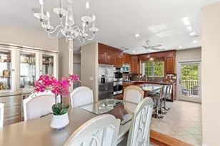 296 College Farm Rd, Waltham, MA 02451 - Photo 9