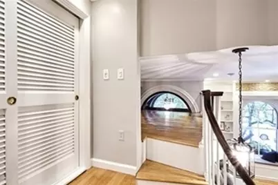 124 Beacon #1F, Boston, MA 02116 - Photo 11