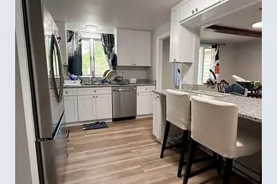 425 High St, Randolph, MA 02368 - Photo 5