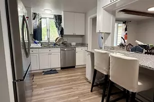 425 High St, Randolph, MA 02368 - Photo 5